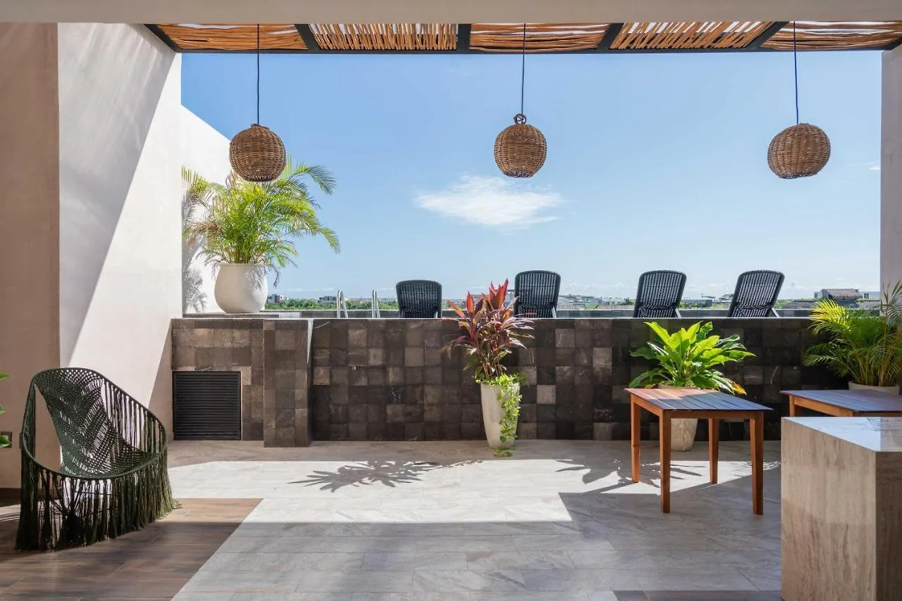 Apartment Queen Bed Suite, Infinity Pool & Fast Wifi, Nespresso & Netflix Tulum